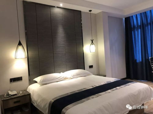 钟祥一群人到王府大道的某酒店做这种事,连连尖叫 辣耳朵